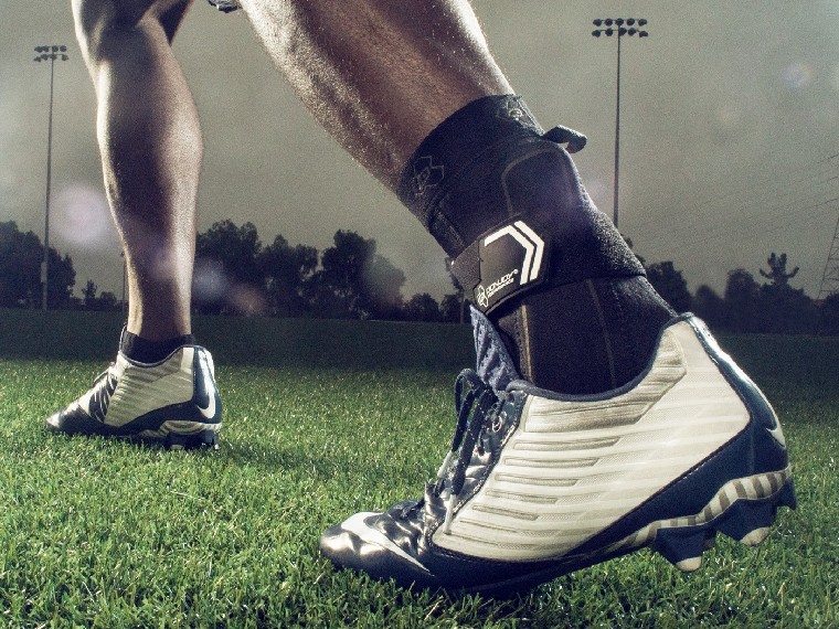 Ankle brace for football on sale cleats